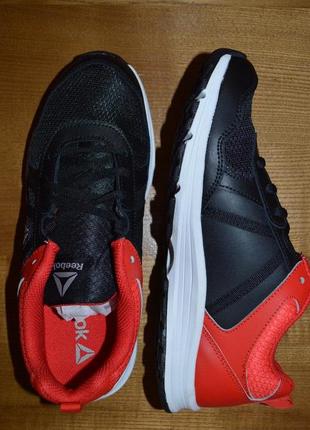 Фирменные кроссовки reebok almotio. оригинал.