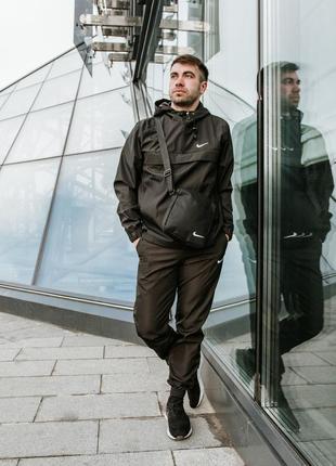 Чоловічий спортивний костюм nike анорак + штани + барсетка чорний із плащової тканини найк весняний (bon)