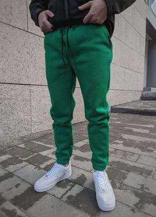 Мужские зимние спортивные штаны на флисе зеленые с начёсом (bon)