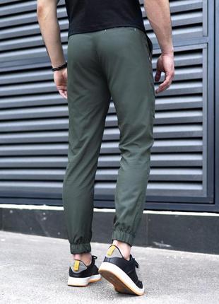 Мужские спортивные штаны хаки из плащевки однотонные весенние летние осенние (bon)4 фото