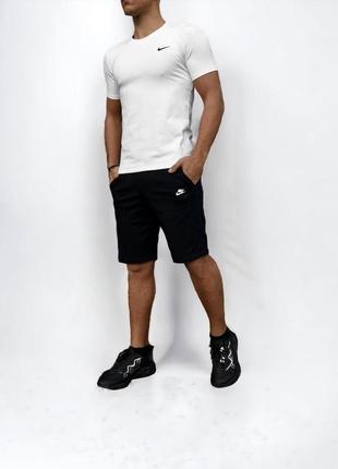Чоловічий літній костюм nike футболка + шорти чорно-білий комплект найк (bon)