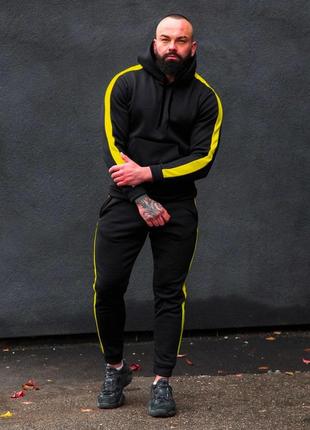 Мужской зимний спортивный костюм черный с красным с лампасами asos | комплект худи и штаны на флисе (bon)3 фото