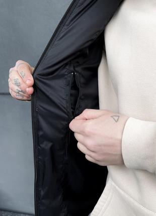 Чоловіча жилетка nike чорна з жовтим без капюшона з плащової тканини осінна  ⁇  безрукавка найк демісезонна (bon)6 фото