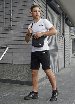 Чоловічий літній костюм the north face футболка + шорти + барсетка білий з чорний комплект зе норд фейс (bon)