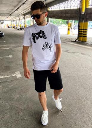 Мужской летний костюм футболка + шорты белый с черным джойстик | мужской спортивный комплект на лето (bon)3 фото