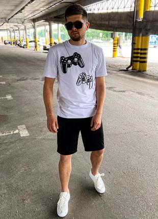Мужской летний костюм футболка + шорты белый с черным джойстик | мужской спортивный комплект на лето (bon)2 фото