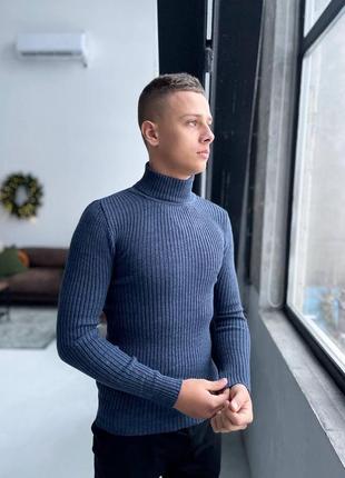 Чоловічий класичний зимовий светр вовняний у рубчик синій утеплений під горло (bon)