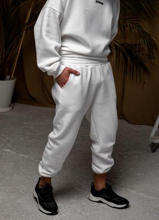 Мужские зимние спортивные штаны оверсайз на флисе белые (bon)