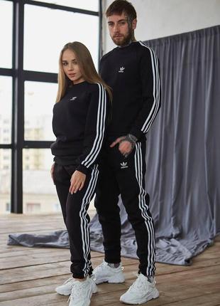 Жіночий зимовий спортивний костюм adidas чорний без капюшона | комплект світшот і штани на зиму (bon)