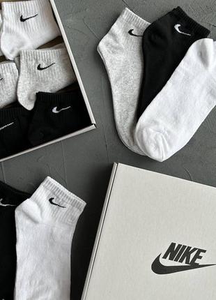 Мужские короткие носки nike 9 пар белые серые черные найк подарочный набор носков (bon)