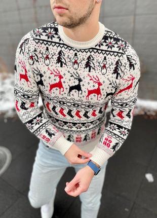 Мужской новогодний свитер с оленями белый с подворотом шерстяной (bon)1 фото