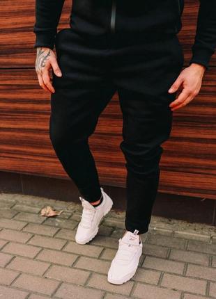 Мужские зимние спортивные штаны черные на флисе с начёсом (bon)