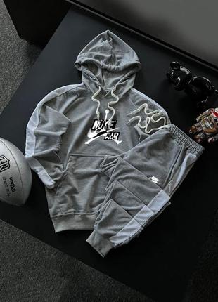 Чоловічий спортивний костюм nike сірий з білим із капюшоном jordan весняний із лампасами найк (bon)