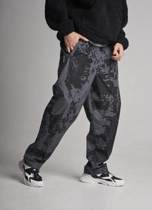 Мужские спортивные штаны оверсайз из плащевки черные весенне осенние (bon)9 фото
