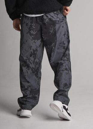 Мужские спортивные штаны оверсайз из плащевки черные весенне осенние (bon)3 фото