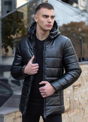Чоловіча шкіряна куртка стегана зимова чорна до -15*с з капюшоном (bon)