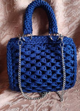 Сумочка из трикотажной пряжи 24*19см