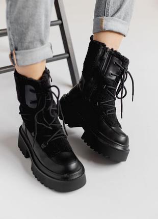 Чорні зимові чоботи - найкращий спосіб захистити себе від холоду та виглядати стильно