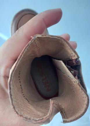 Новые кожаные ботинки,чобитки ортопедическая стелька5 фото