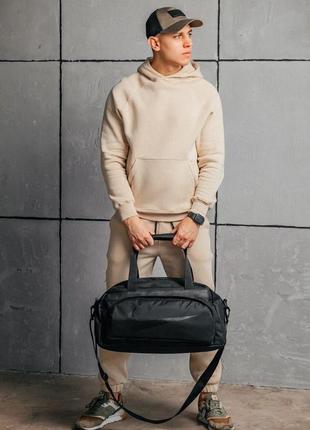 Спортивна сумка ручної поклажі nike сумка для подорожей найк дорожня сумка на плече саквояж сумка для тренувань брендова6 фото