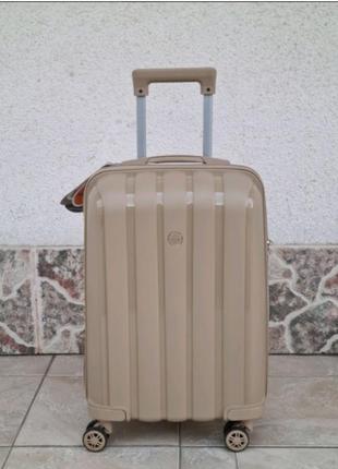 Качественный чемодан mcs  305 100 % полипропилен8 фото
