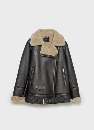 Дубльонка чорна stradivarius