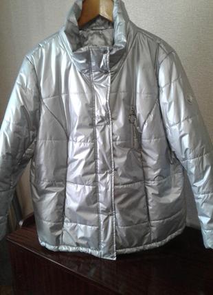 Серебристая куртка bonprix, 50 евр..