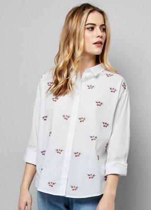Вишита біла сорочка блуза