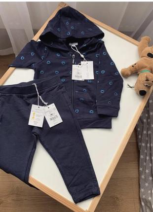 Продам дитячу кофтинку