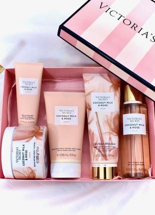 Варіанти ідей подарунків: набори косметики для тіла та обличчя victoria's secret, вікторія сікрет