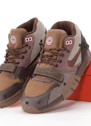 Новая модель nike air trainer 1 sp x travis scott