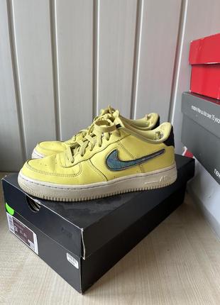 Nike air force 1 lv8