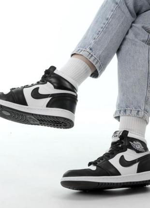 Чоловічі зимові шкіряні кросівки nike nikestore jordan 1 retro winter4 фото