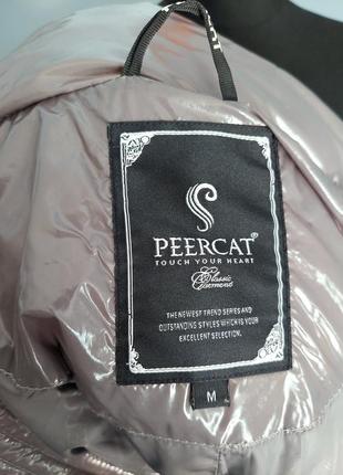 Стильный брендовый теплый глянцевый пуховик peercat с натуральным мехом.8 фото
