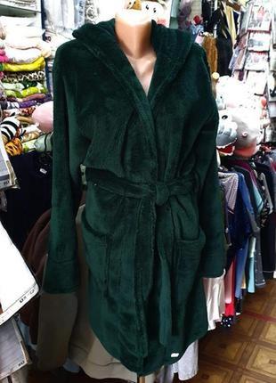 Качественный зумрудный/темно-зеленый махровый короткий халат с капюшоном 42-50
