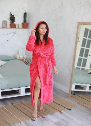 Рожевий соковитий грубий довгий махровий/плюшевий халат з капюшоном 42-60 є кольори