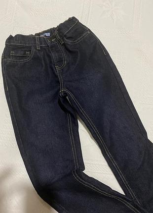 Джинси чорні дитячі джинси на хлопчика штани резинка регулюється kids 8-9 років.