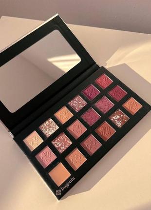 Палетка тіней від bogenia