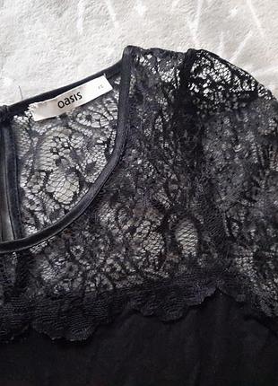 Платье с кружевом  вискоза. oasis 3