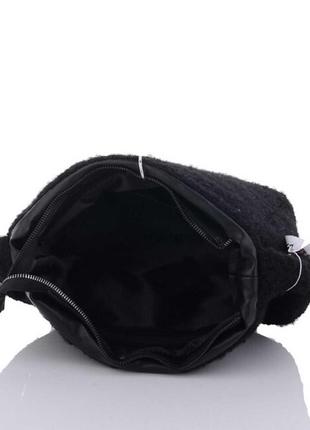Женская сумка из меха черная4 фото