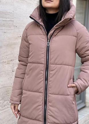 Модна та зручна тепла жіноча довга курточка7 фото