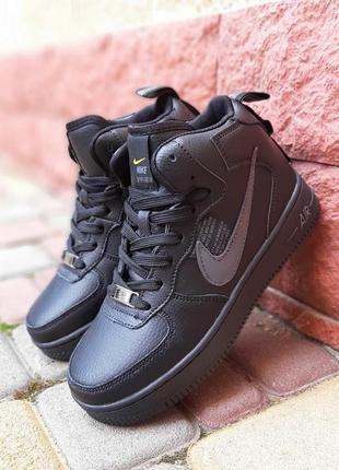 Зимние женские кроссовки nike air force 1'82 black grey fur мех1 фото