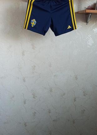 Футбольная форма (шорты и футболка) adidas, швеция7 фото