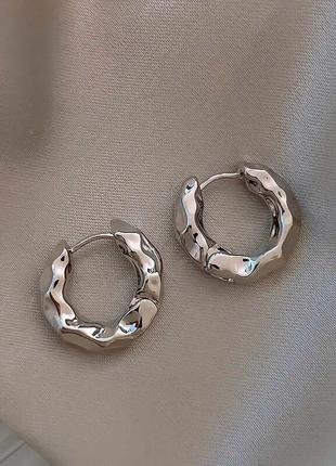Серьги серебристые кольца объемные шарики под серебро дутые кольца