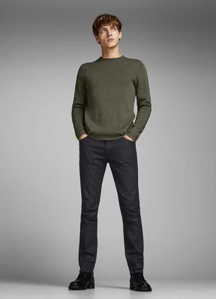 Щільні джинси з просочуванням jack & jones tim 220 coated slim straight fit black jeans9 фото