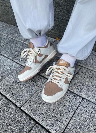 Женские кроссовки nike sb dunk low beige бежевого цвета