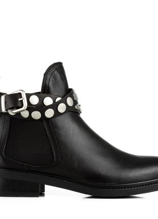 Ботинки женские кожаные черные на низком квадратном каблуке 1305б2 фото