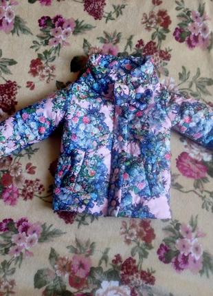 Продам курточку детскую яркую розовую с цветами деми1 фото