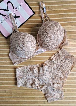 Комплект мереживний бра з пушапом оригинал sexy tee lacie push-up bra victorias secret