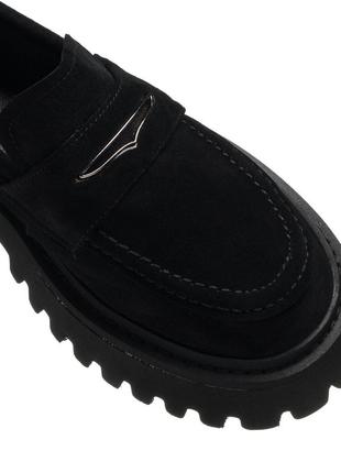 Туфли-лоферы женские черные замшевые на массивной подошве 2024т-а7 фото